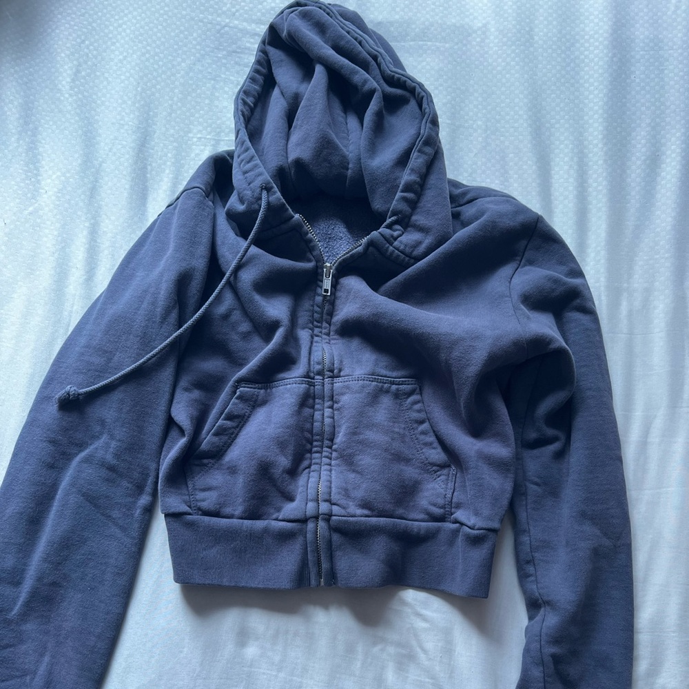 brandy melville cropped blue hoodie